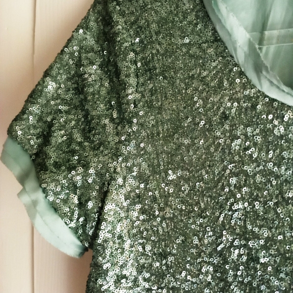 Sequin Top. Ocean Green Size L - Picture 2 of 2